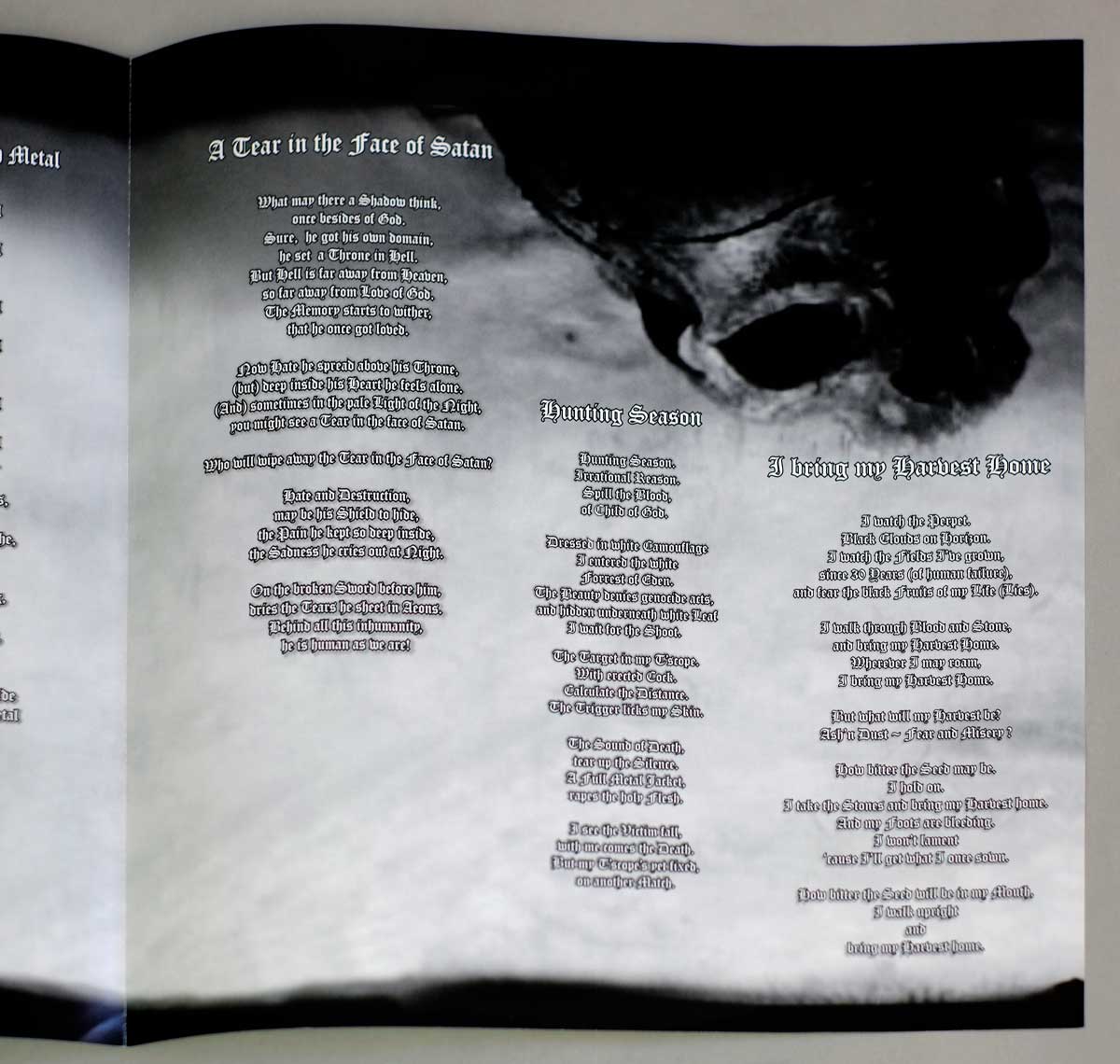Photo of "NARGAROTH - Prosatanica Shooting Angels" booklet