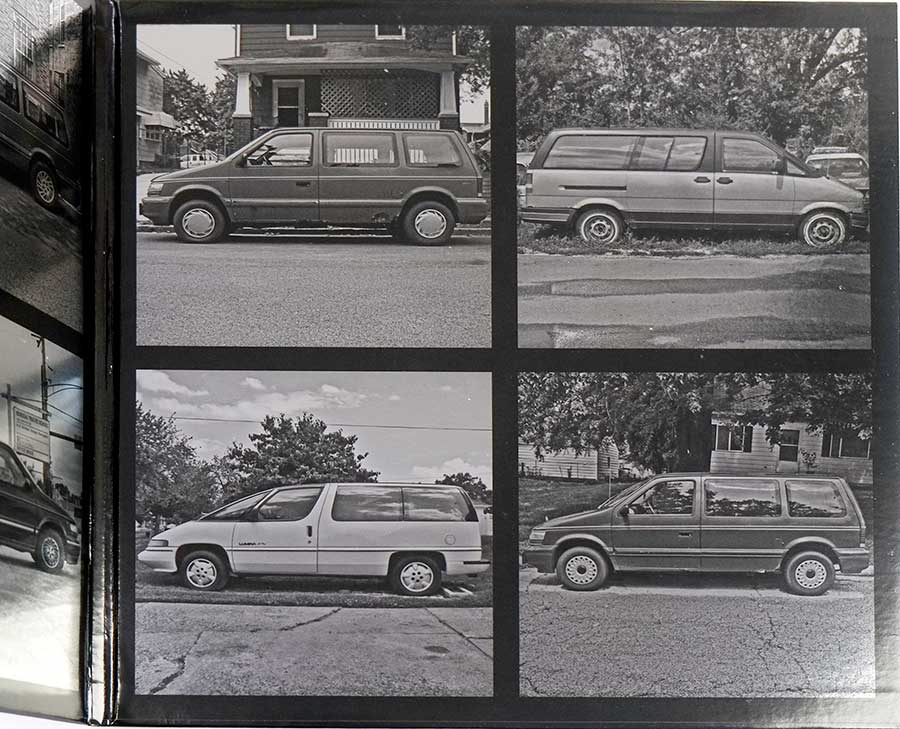 BLACK KEYS - El Camino 2LP 12" &  7" Single + Large Poster Vinyl Album
 inner gatefold cover