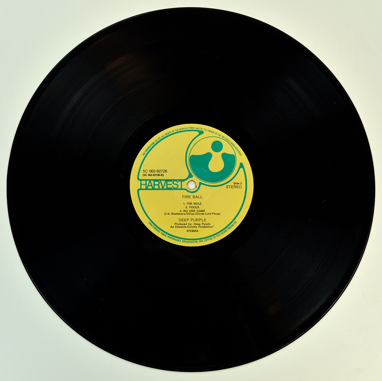 High Resolution Photo of the LP Side Two  of DEEP PURPLE - Fireball (Netherlands) https://vinyl-records.nl