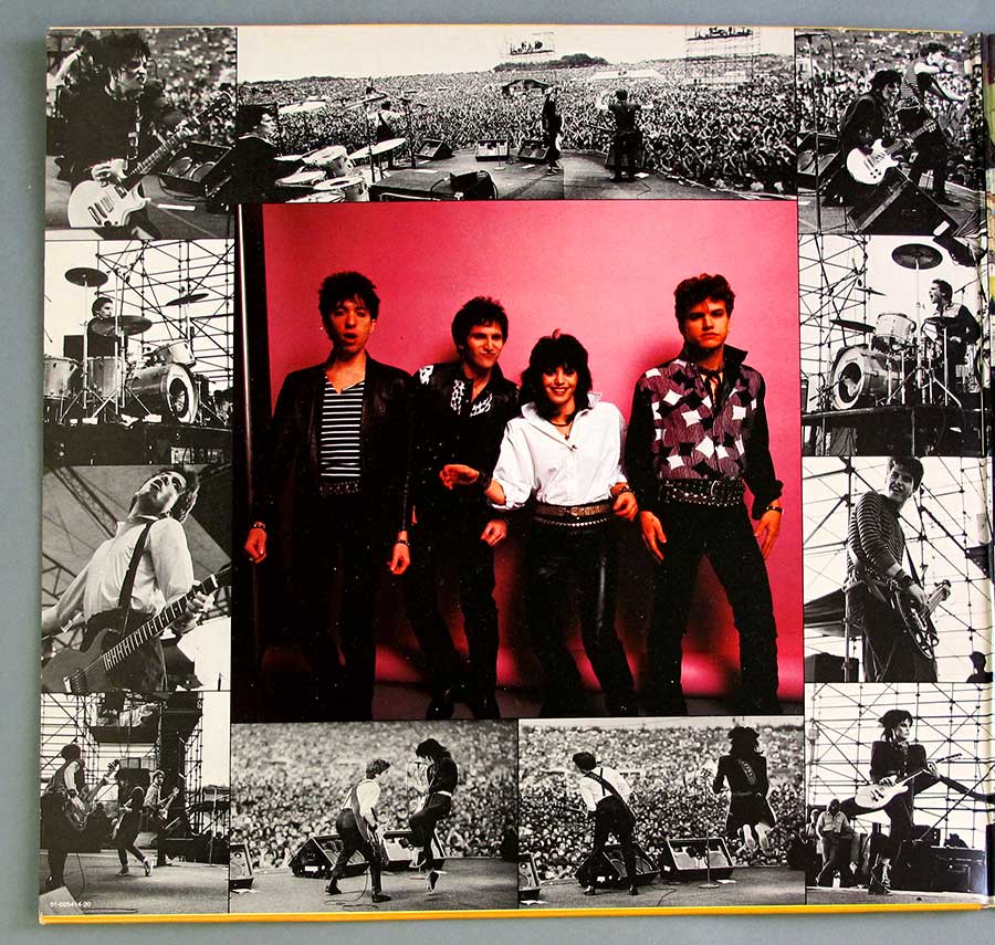 Photo of the left page inside cover JOAN JETT & THE BLACKHEARTS - Album Gatefold 12" LP Vinyl Album 
