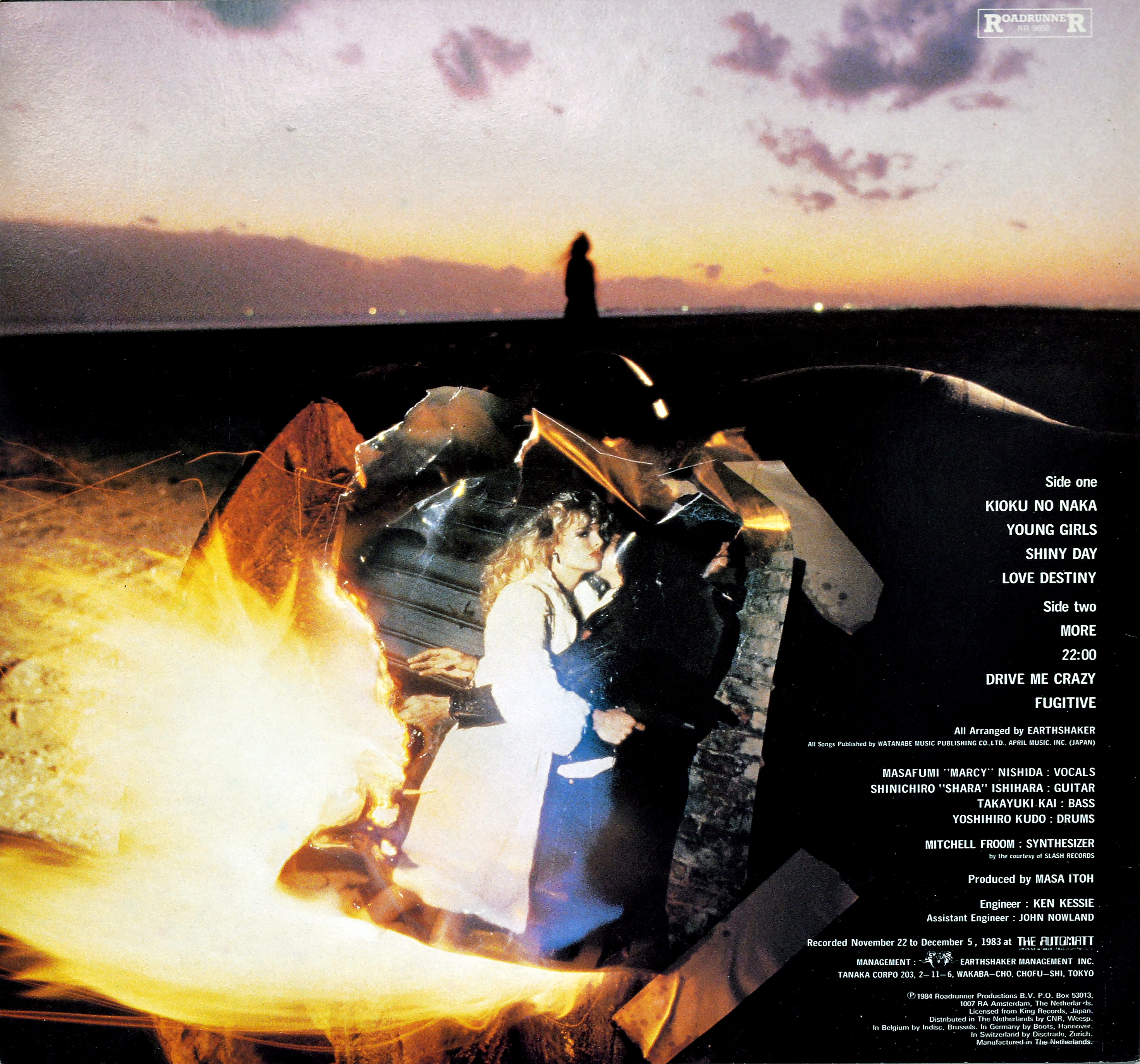 Album Back Cover  Photo of "EARTHSHAKER Fugitive"