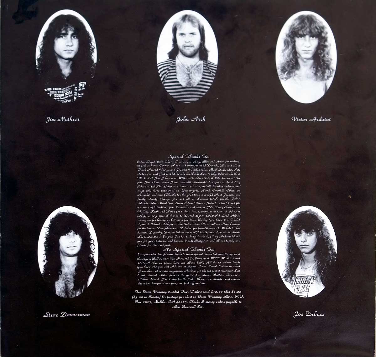 Inner sleeve of 'Fates Warning - The Spectre Within,' featuring black-and-white oval portraits of band members John Arch, Jim Matheos, Victor Arduini, Steve Zimmerman, and Joe DiBiase arranged around a block of special thanks text on a dark background. https://vinyl-records.nl