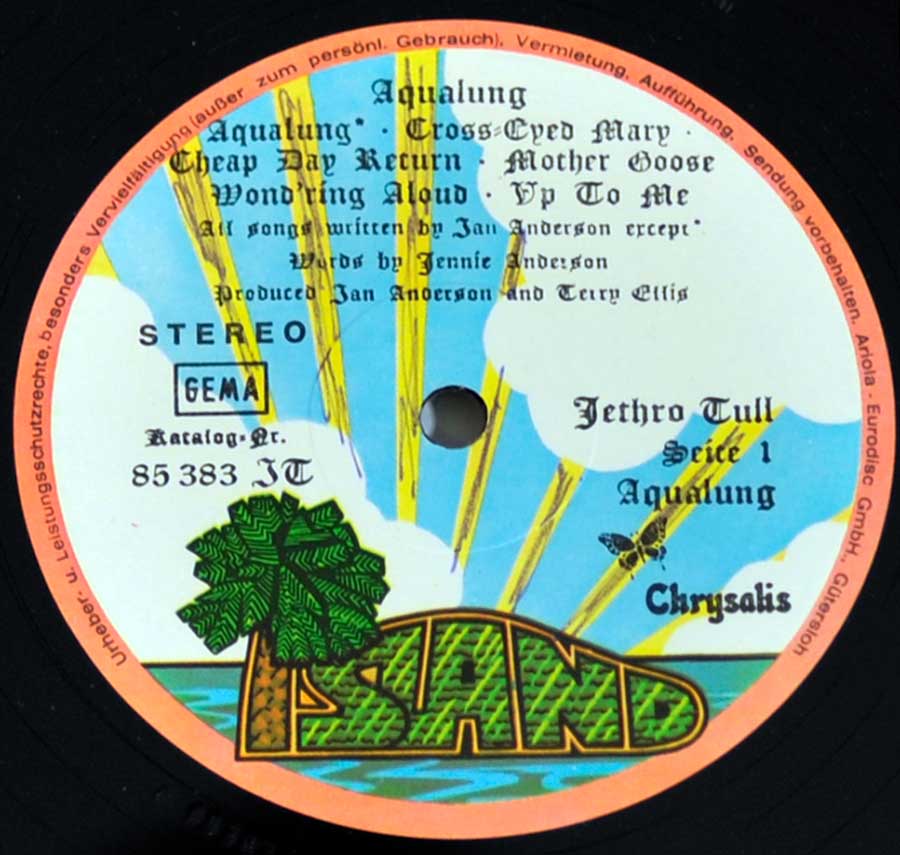 Close up of Side One Jethro Tull - Aqualung 
