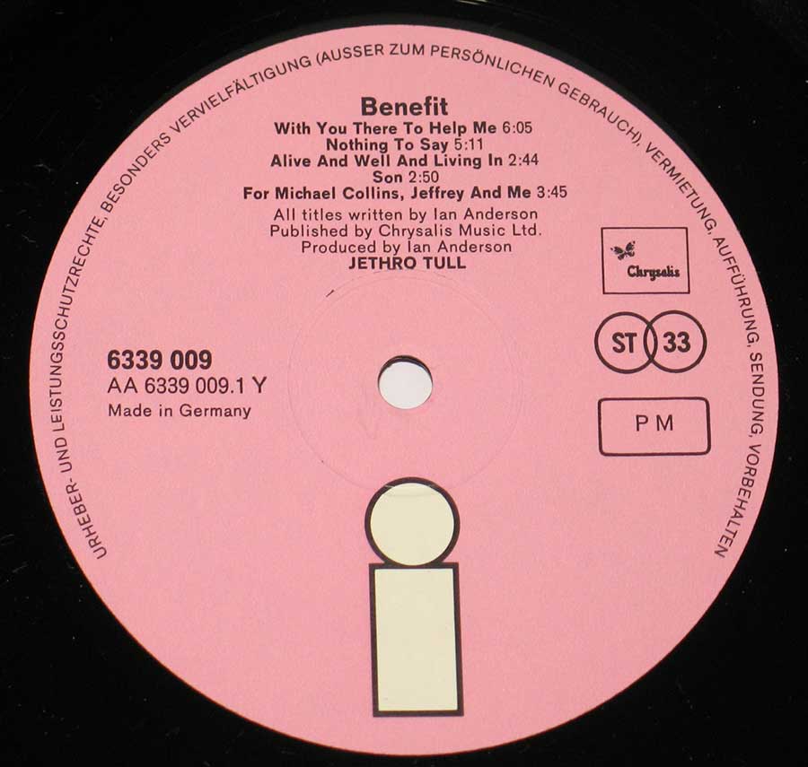Close up of record's label JETHRO TULL - Benefit 12" Vinyl LP Album + Huge Poster Side One