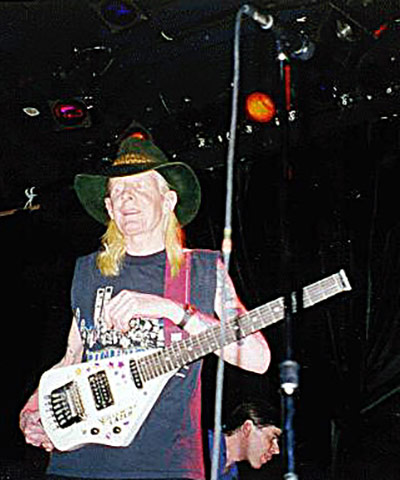 Photo of Johnny Winter - https://vinyl-records.nl/