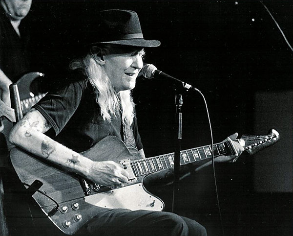 Photo of Johnny Winter - https://vinyl-records.nl/