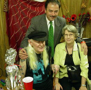 Photo of Johnny, Susan Winter and the Ambassador 