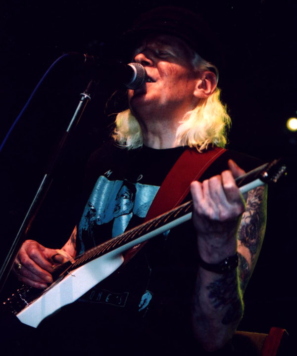 Photo of Johnny Winter - https://vinyl-records.nl/