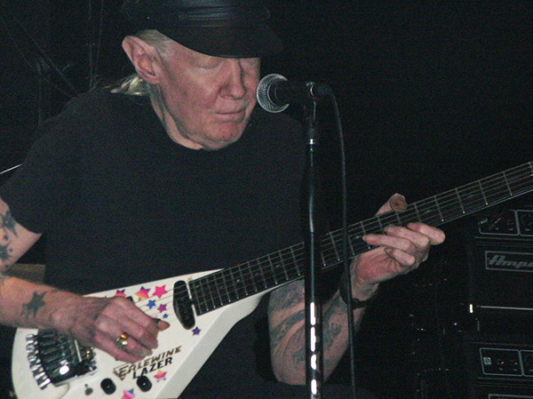 Photo of Johnny Winter - https://vinyl-records.nl/