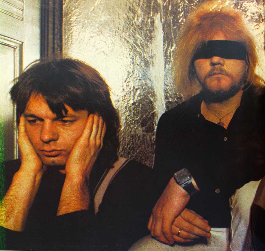 TANGERINE DREAM - Cyclone Gatefold cover 12" LP Vinyl Album
 inner gatefold cover
