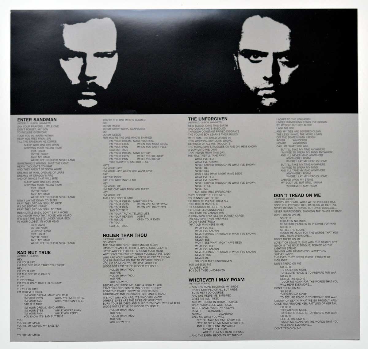 Photo of album back cover METALLICA The Black Album 2LP 180 Grams Audiophile Blackened Records 