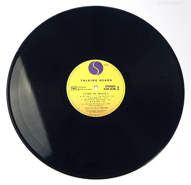 Photo of 12" LP Record Side Two TALKING HEADS Fear Of Music France  Vinyl Record Gallery https://vinyl-records.nl//