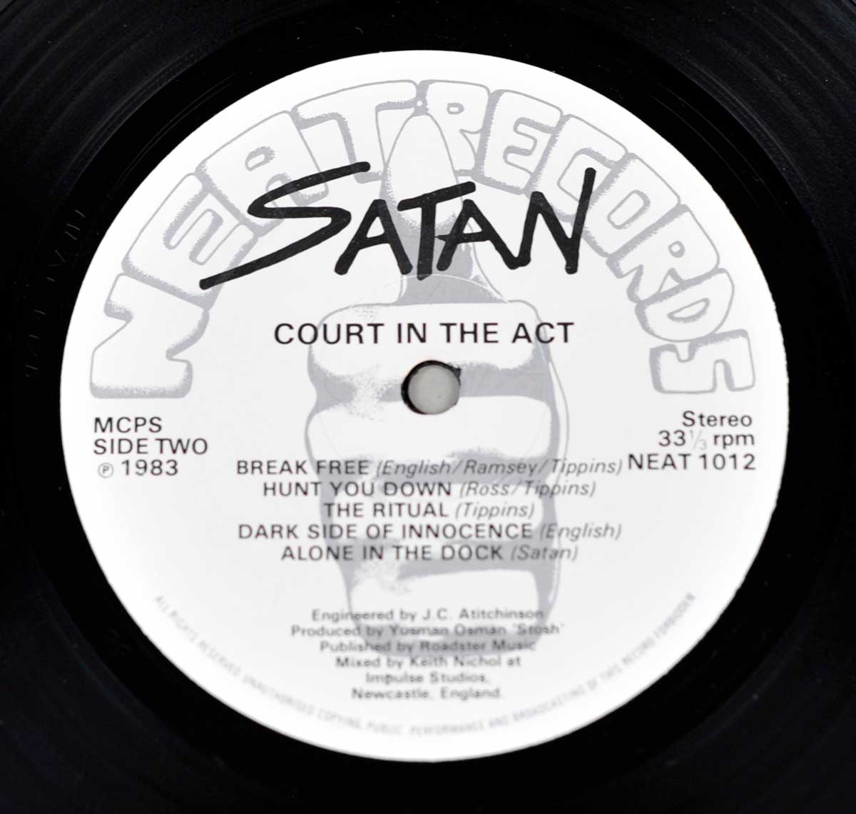 Enlarged High Resolution Photo of the Record's label SATAN Court in The Act  https://vinyl-records.nl