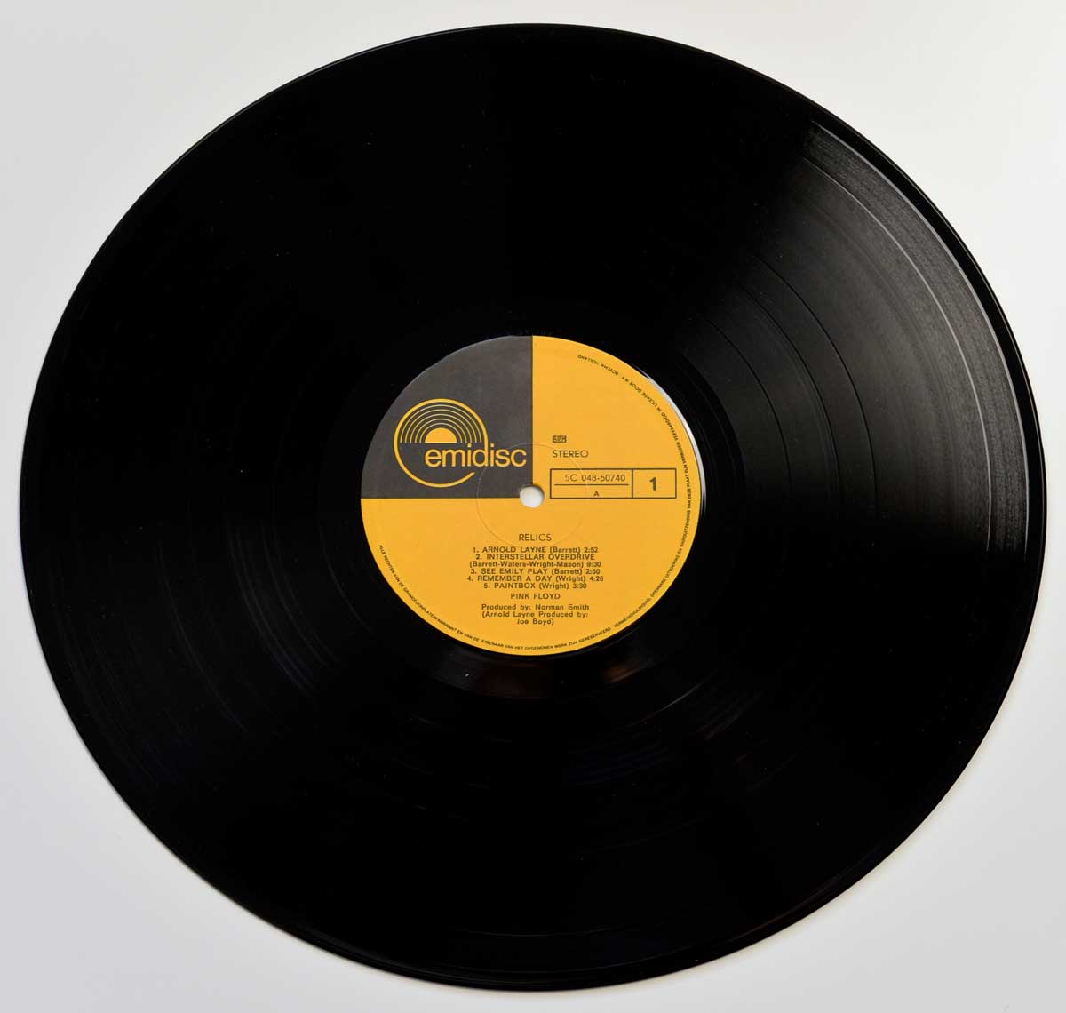 Photo of record 1 of PINK FLOYD - Relics Netherlands 
