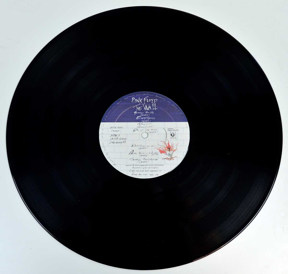 Photo of record 1   of PINK FLOYD - The Wall ( The Netherlands ) 