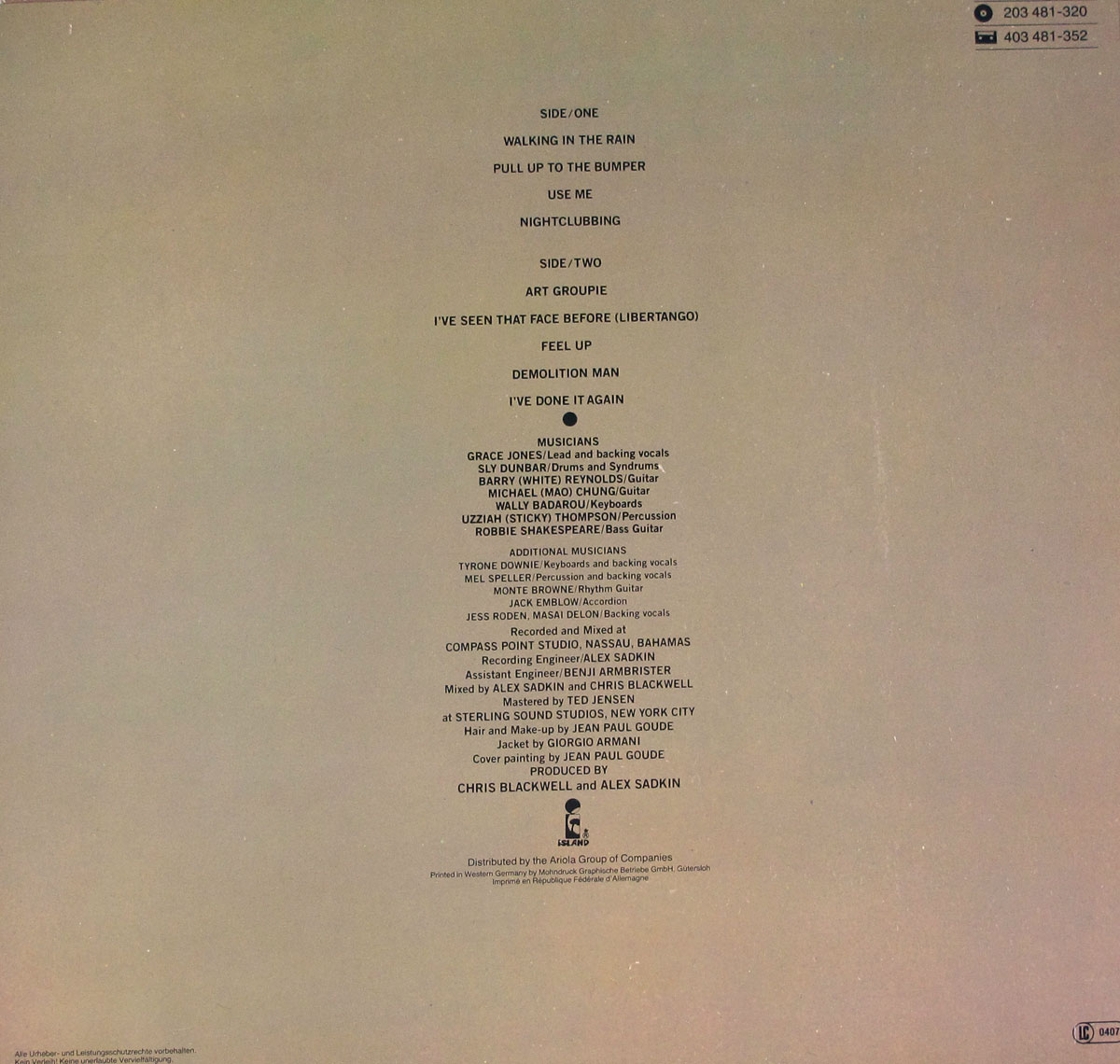 High Resolution Photo of Grace Jones album 