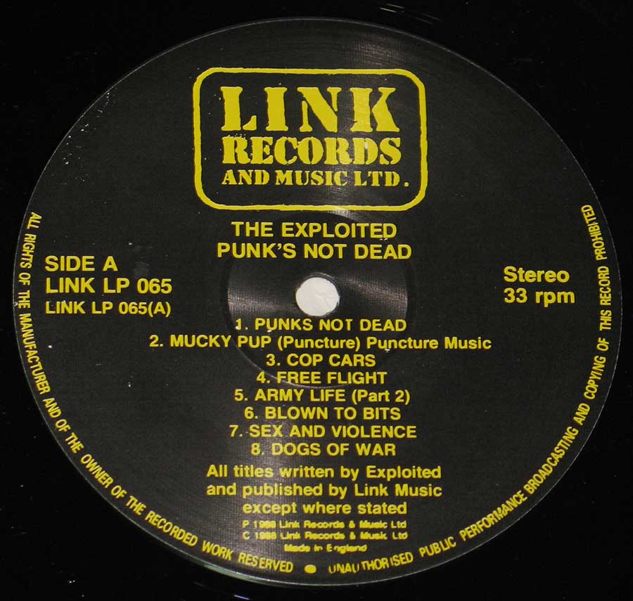 Closeup "Punks Not Dead" LINK Records Label