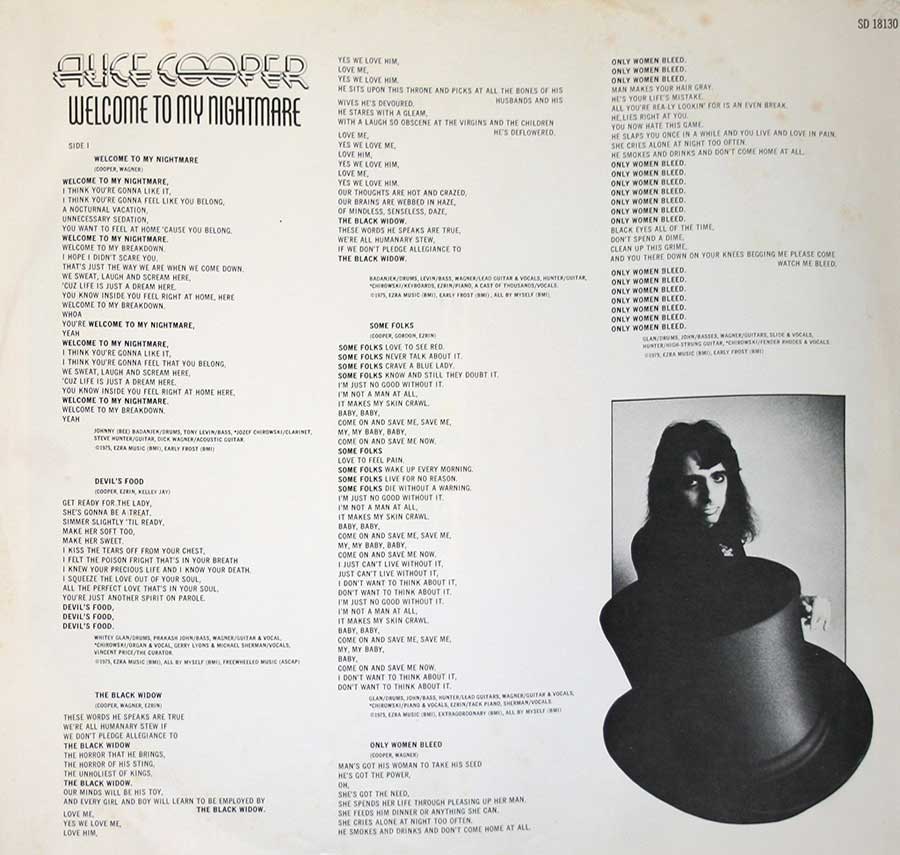 Lyrics of the album "Welcome to my Nightmare" printed on the original custom inner sleeve 