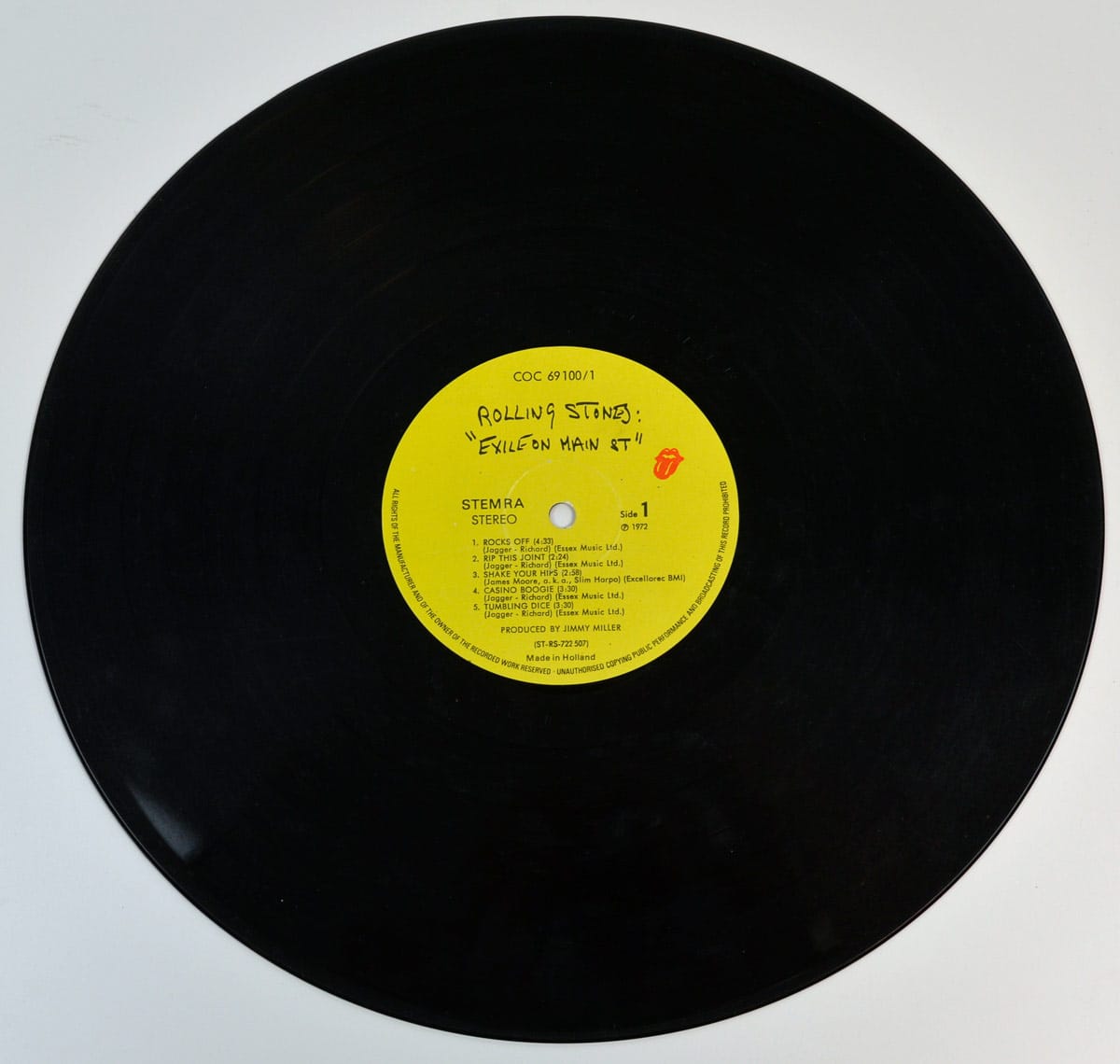 Photo of record 1 of ROLLING STONES Exile on Main Street  