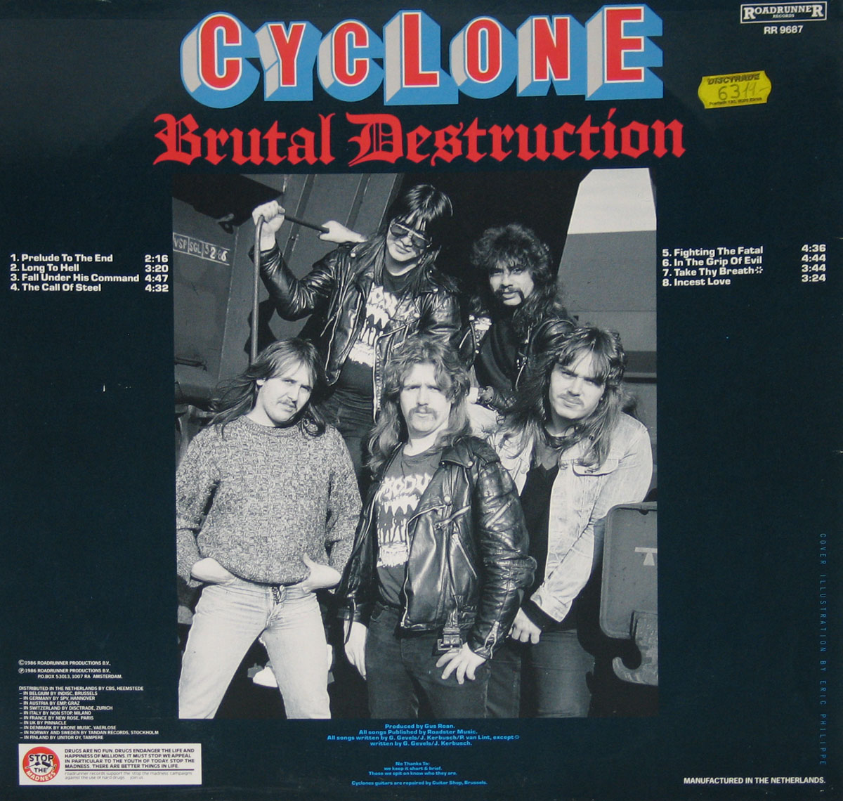 High Resolution Photo CYCLONE BRUTAL DESTRUCTION 