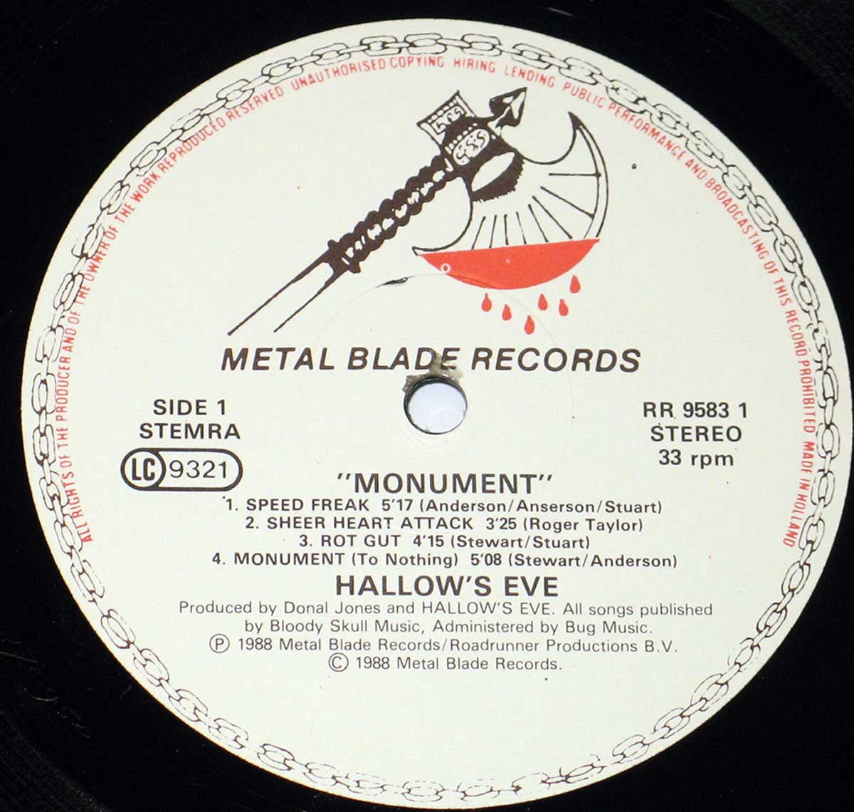 High Resolution Photo  of the  Original Custom Inner Sleeve (OIS) #1 of Hallow's Eve - Monument https://vinyl-records.nl